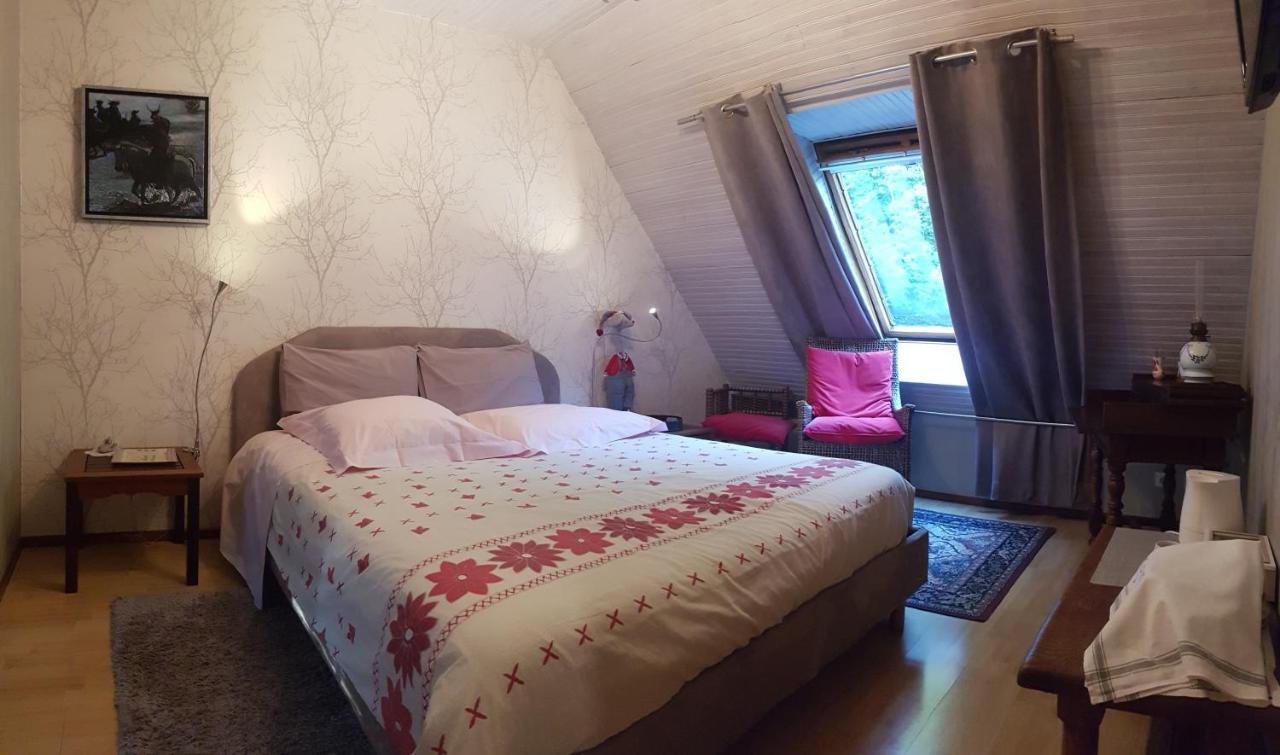 Chambres D'Hotes Thelus Memorial Canadien المظهر الخارجي الصورة